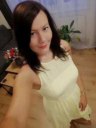 OnlyFans cuenta yourhotwife avatar 1