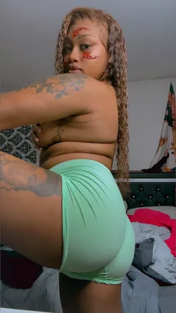OnlyFans cuenta omgitz.mercedes avatar 1