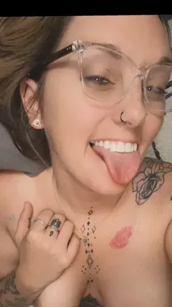 OnlyFans cuenta kristalee522 avatar 1