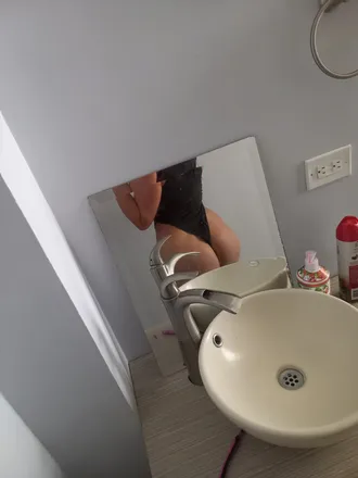 OnlyFans account  vicnisari header 2
