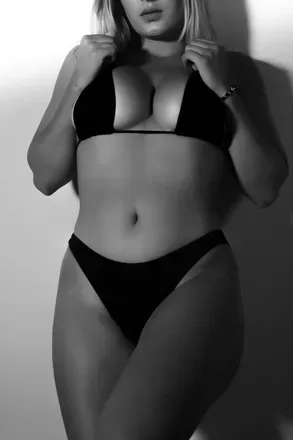 OnlyFans cuenta yuliandrea avatar 1