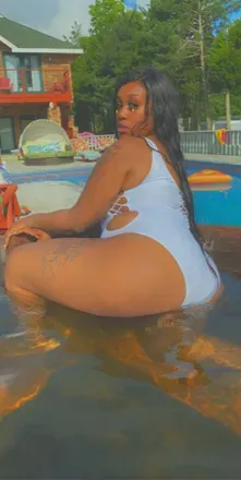 OnlyFans cuenta thatthickbitch avatar 1