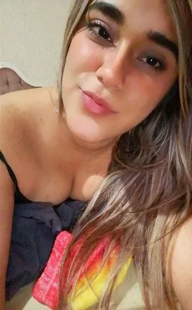 OnlyFans cuenta yosselin98 header 2