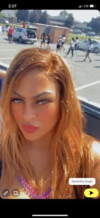 OnlyFans cuenta lolabootytenderoni header 2