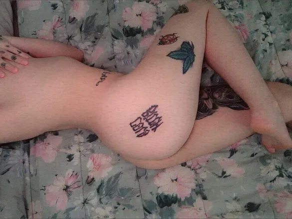 OnlyFans cuenta sadliittlestoner header 2