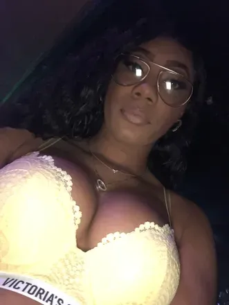 OnlyFans cuenta melbee123 avatar 1