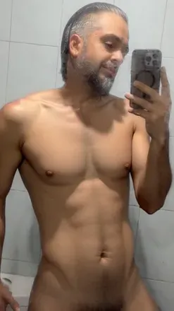OnlyFans account  maximo_gab avatar 1