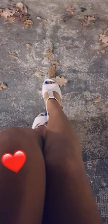 OnlyFans cuenta feetandshadow header 2