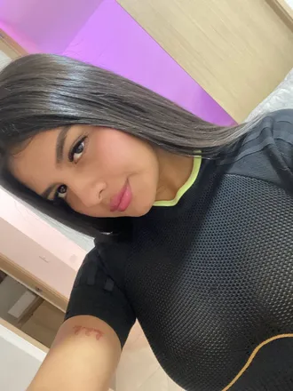 OnlyFans cuenta eveliemay header 2