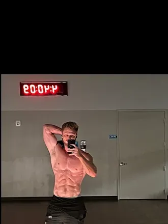 OnlyFans cuenta tombravo1993 avatar 1