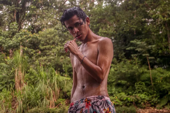 OnlyFans cuenta chrisadicted header 2