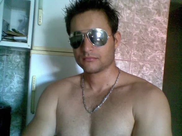 OnlyFans cuenta uilian_verly header 2