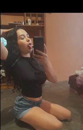 OnlyFans cuenta laabarbie avatar 1
