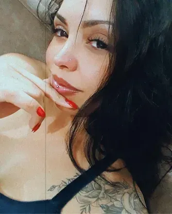 OnlyFans cuenta jambobrunette avatar 1