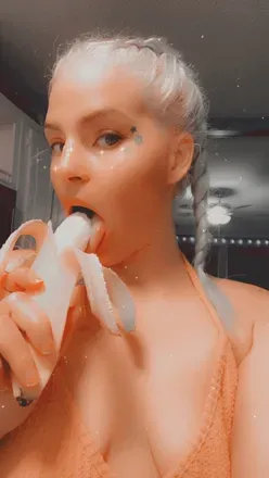 OnlyFans account  violetteviolent avatar 1