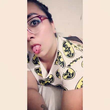 OnlyFans cuenta morenamont header 2