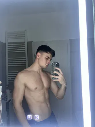 OnlyFans cuenta alexwilliams0 avatar 1