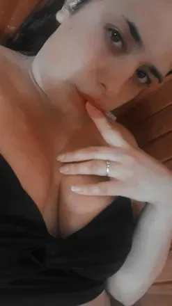 OnlyFans cuenta camidelmas header 2