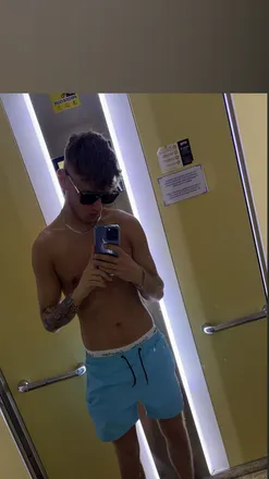 OnlyFans cuenta c4l_pl4y avatar 1