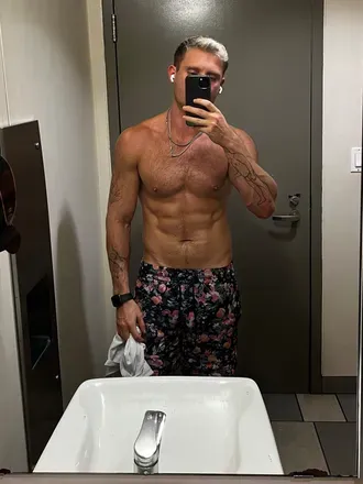OnlyFans cuenta loveleonblue avatar 1