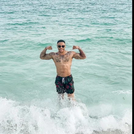 OnlyFans cuenta livefitnesss header 2