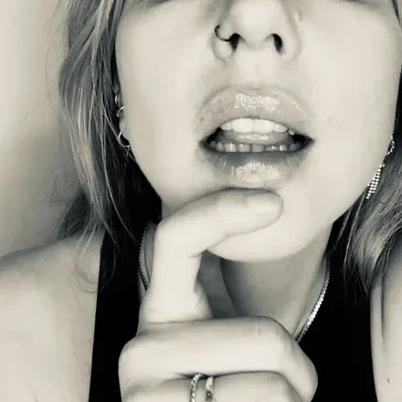 OnlyFans cuenta bikergirl2021 avatar 1