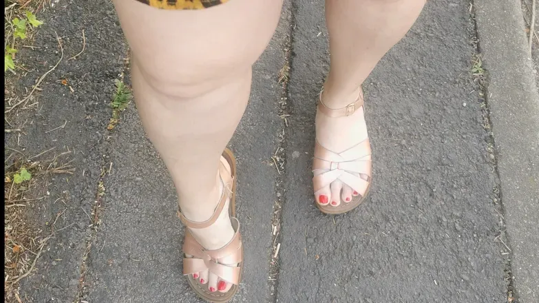 OnlyFans cuenta ladylousfeetfun header 2
