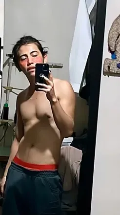 OnlyFans account  thelonghairedboy avatar 1