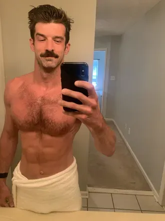 OnlyFans cuenta kenny17q avatar 1