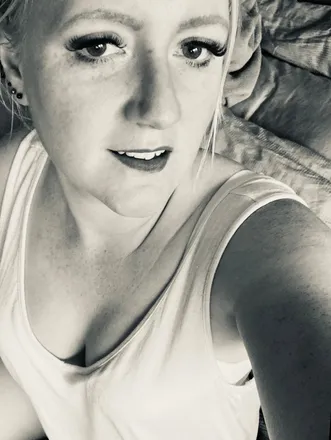 OnlyFans cuenta princessofpoisons header 2