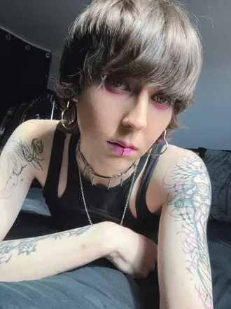 OnlyFans cuenta kirakarmine avatar 1