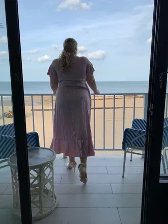 OnlyFans account  rnattentionkink avatar 1