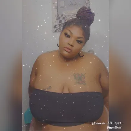 OnlyFans cuenta lefreakkitty header 2