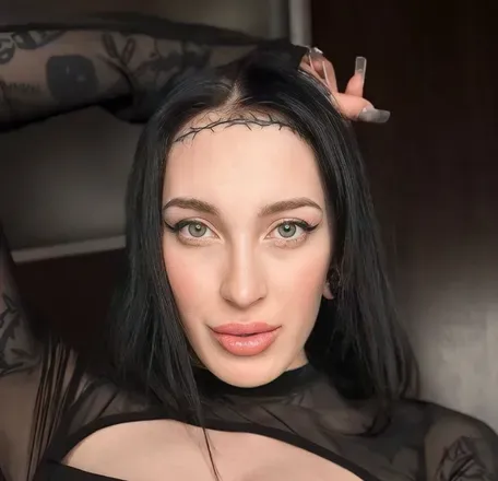 OnlyFans cuenta sarah_hot_tatto avatar 1