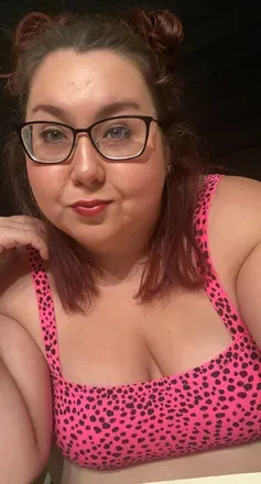 OnlyFans account  plumpqueen avatar 1