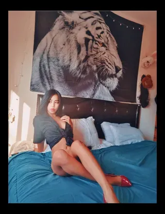 OnlyFans cuenta annasawanta header 2
