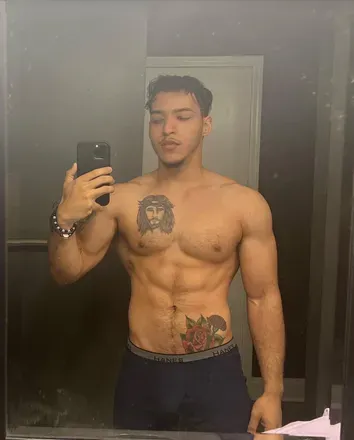 OnlyFans cuenta prettyfityern avatar 1