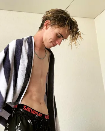 OnlyFans cuenta u192420430 header 2