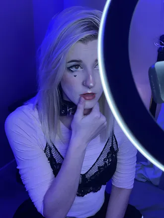 OnlyFans cuenta smokingunnppv header 2