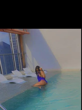 OnlyFans cuenta mimosasandcrystals header 2