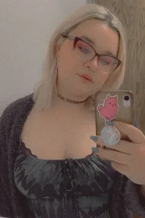 OnlyFans cuenta violet_rose181 avatar 1