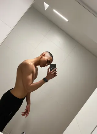 OnlyFans cuenta elvissmartinez header 2
