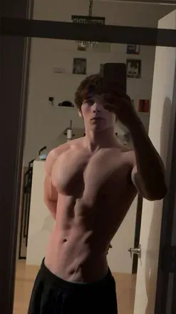 OnlyFans cuenta brandonrowlandx avatar 1