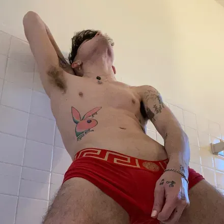 OnlyFans account  augustjamesxx avatar 1