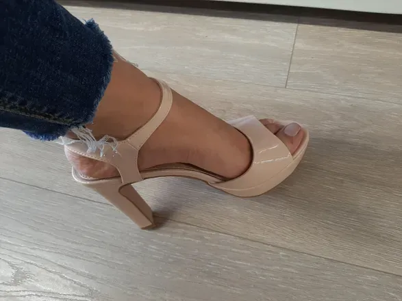 OnlyFans cuenta happy_feetss avatar 1