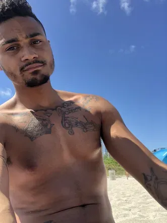 OnlyFans cuenta solodoloyolo1125 avatar 1