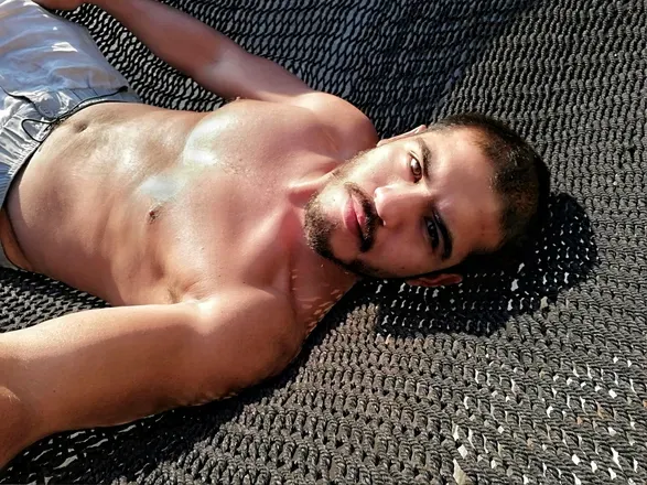 OnlyFans account  nandoando header 2