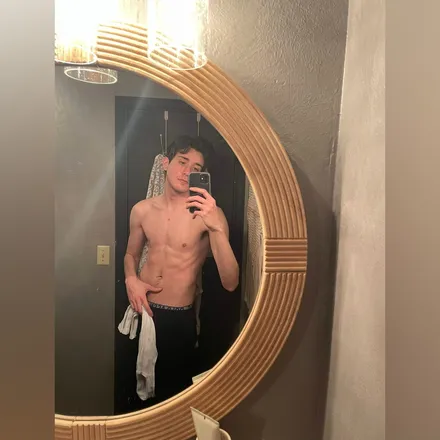 OnlyFans cuenta ethanandrews header 2
