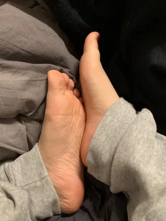 OnlyFans cuenta feetforyou.01 header 2