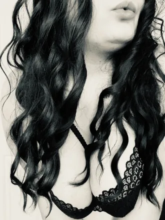 OnlyFans cuenta megavee123 header 2